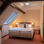 Altes Weinhaus 3*