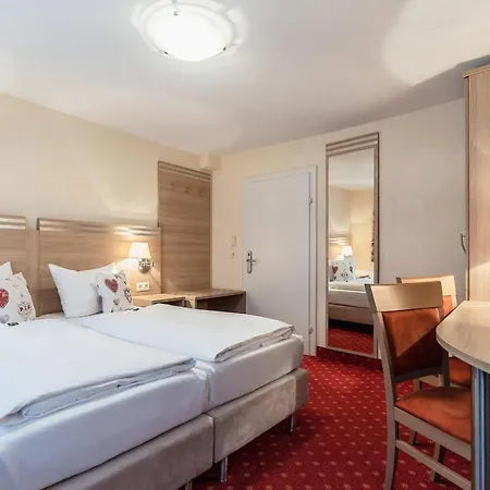 Hotel Altes Weinhaus