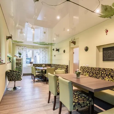 Altes Weinhaus Otel Neustadt an der Weinstraße