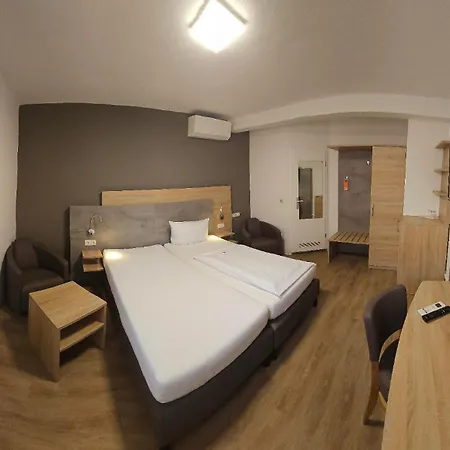 Altes Weinhaus 3*