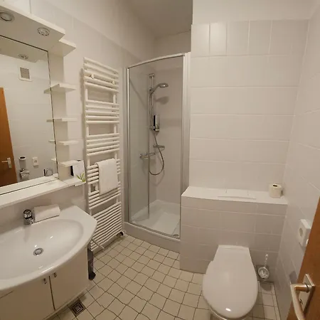 Altes Weinhaus Hotel 3*