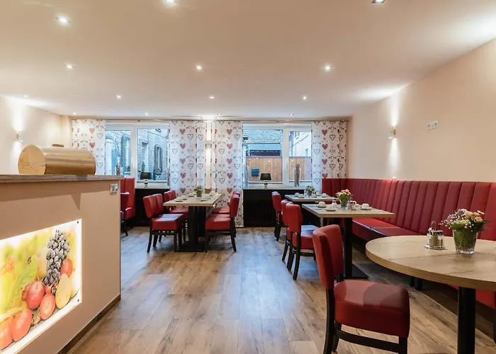 Altes Weinhaus Hotel 3*