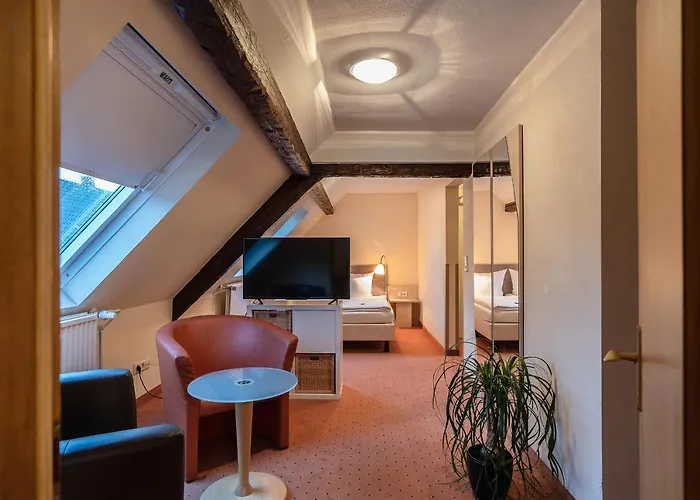 Otel Altes Weinhaus Neustadt an der Weinstraße